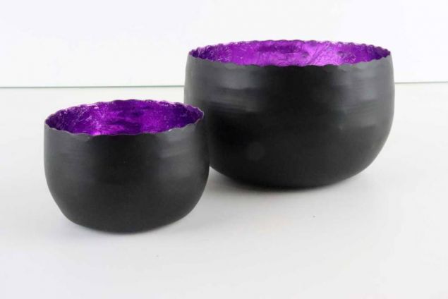 Teelichthalter aus Metall Set 8/12cm Farbe matt schwarz, innen mit Farbfolie aus gekleidet, standfest und sehr st